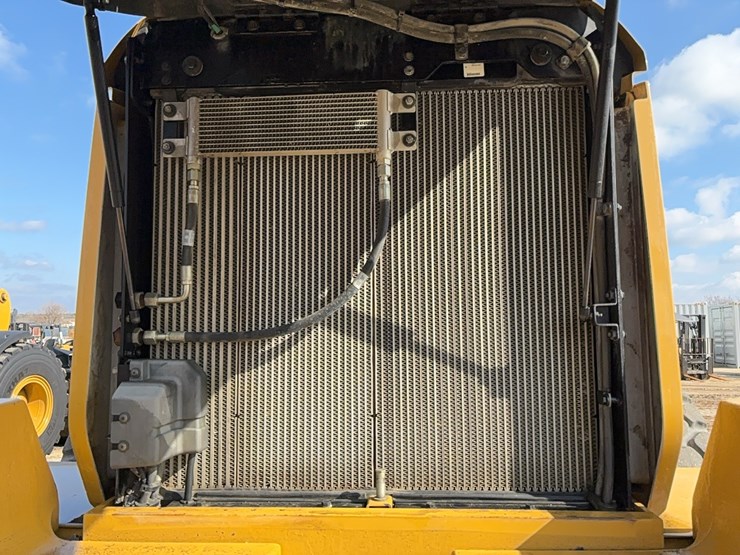 2018-caterpillar-938m-image-7