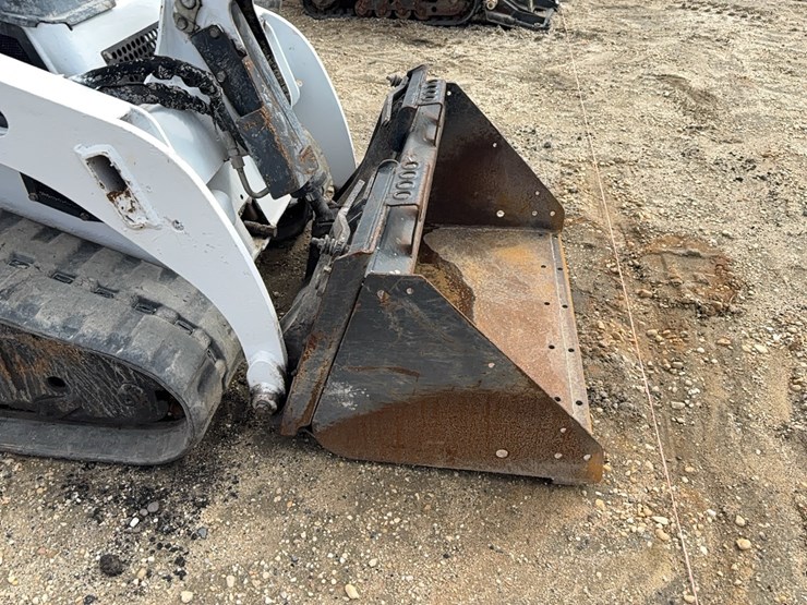 2016-bobcat-mt85-image-9