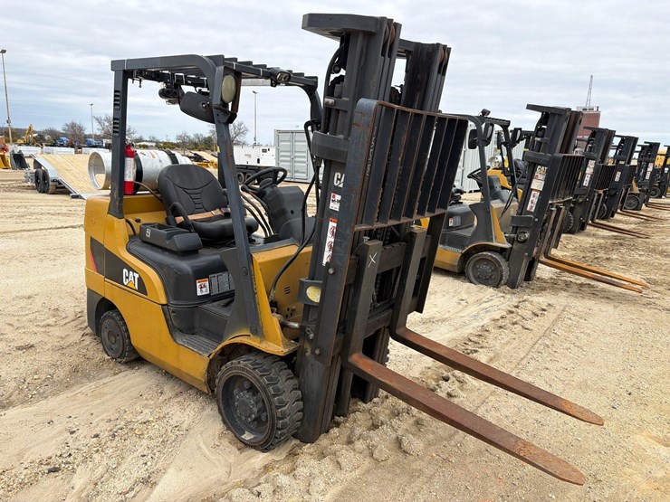 2021-caterpillar-2c6000-image-4