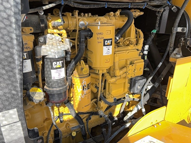 2018-caterpillar-938m-image-9