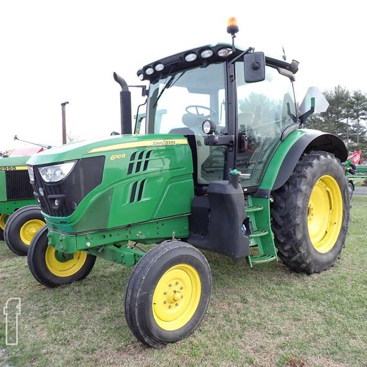 JOHN DEERE 6110R