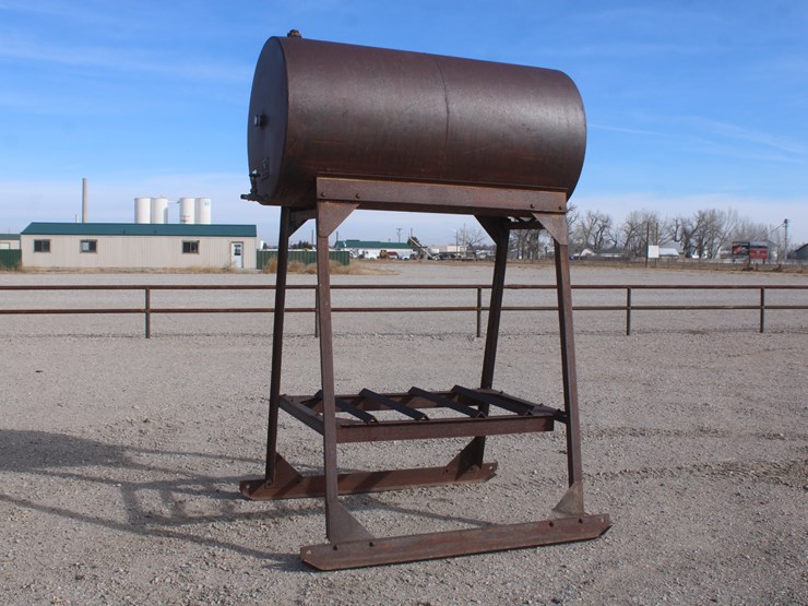 #2078-•-eaton-fuel-tank-on-tank-on-hd-stand-image-2