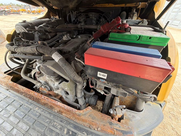 2021-caterpillar-2c6000-image-12