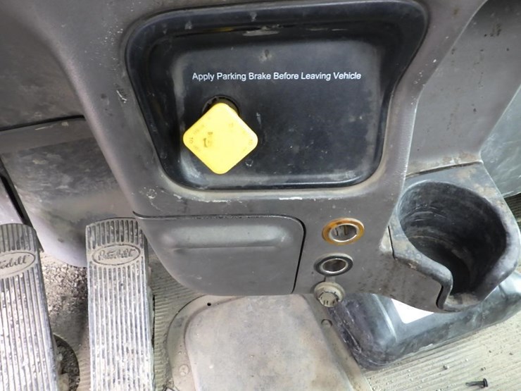 2006-peterbilt-357-image-62