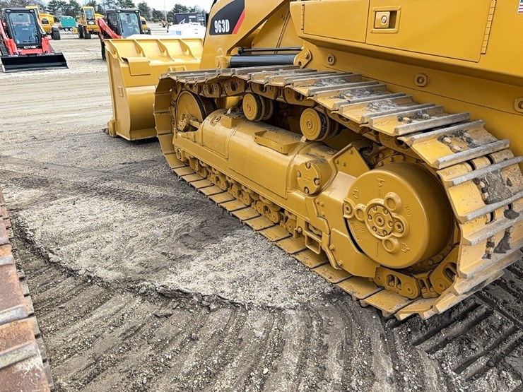 caterpillar-963d-image-5