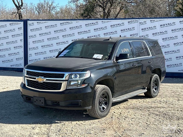 2017-chevrolet-tahoe-image-1