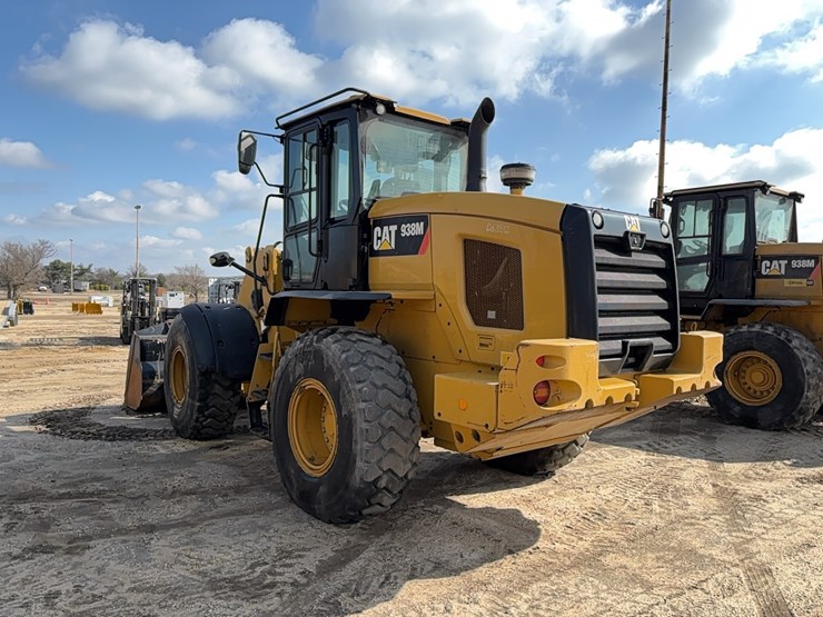 2018-caterpillar-938m-image-4