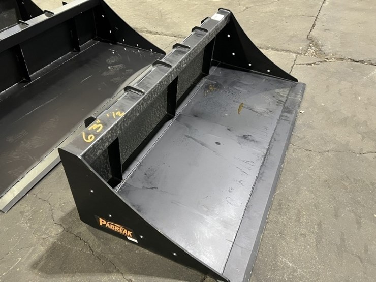 2026-pabreak-gb130-63"-gp-bucket-image-1