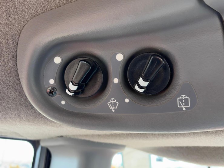 versatile-435-image-25