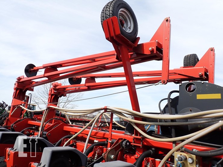 case-ih-1250-image-16