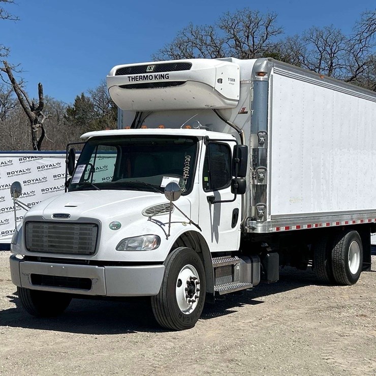 2018 FREIGHTLINER M2 106