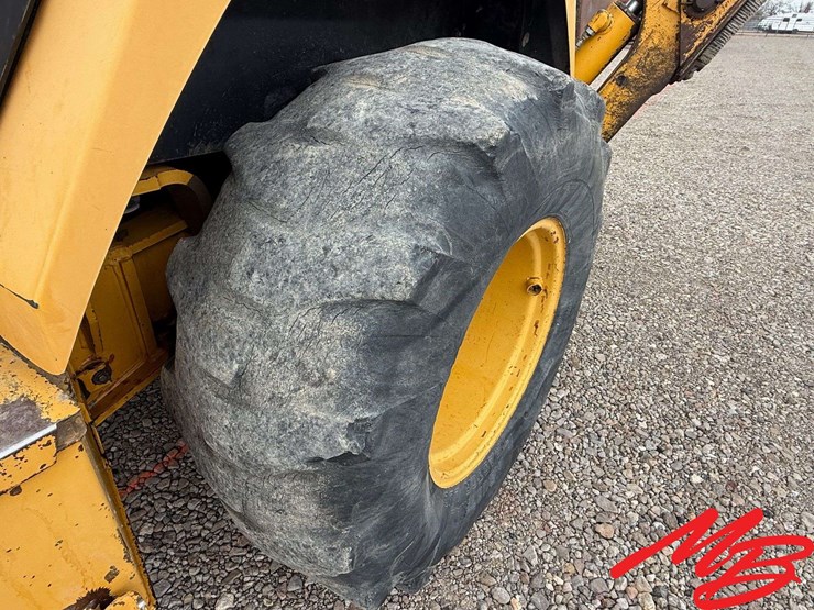 john-deere-310d-image-16