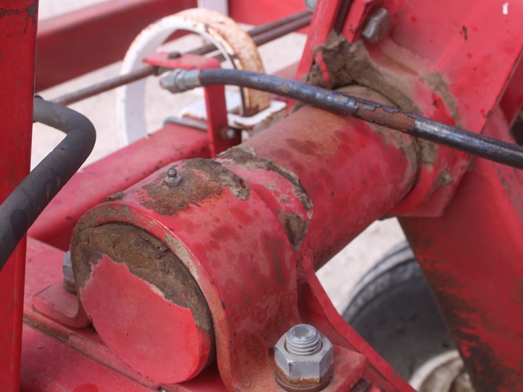 #1063-•-willrich-field-cultivator-with-finisher-image-29