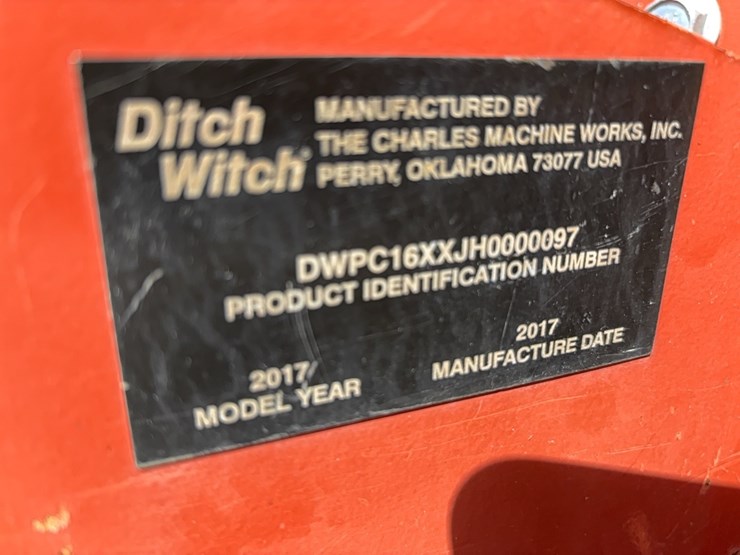 ditch-witch-c16-image-10