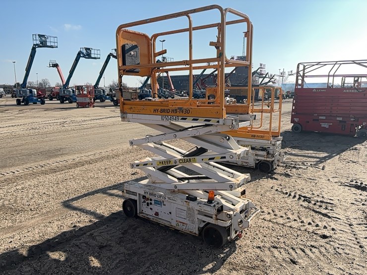 2016-hy-brid-lifts-hb-1430-image-9
