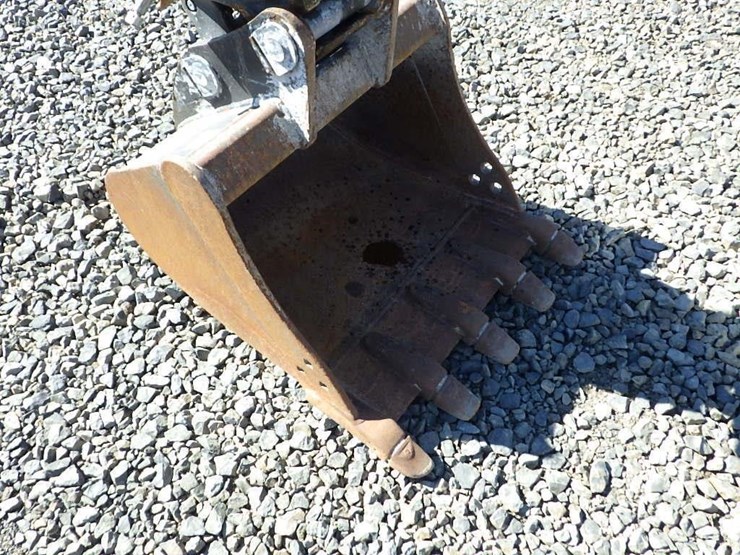 yanmar-vio35-6a-image-20