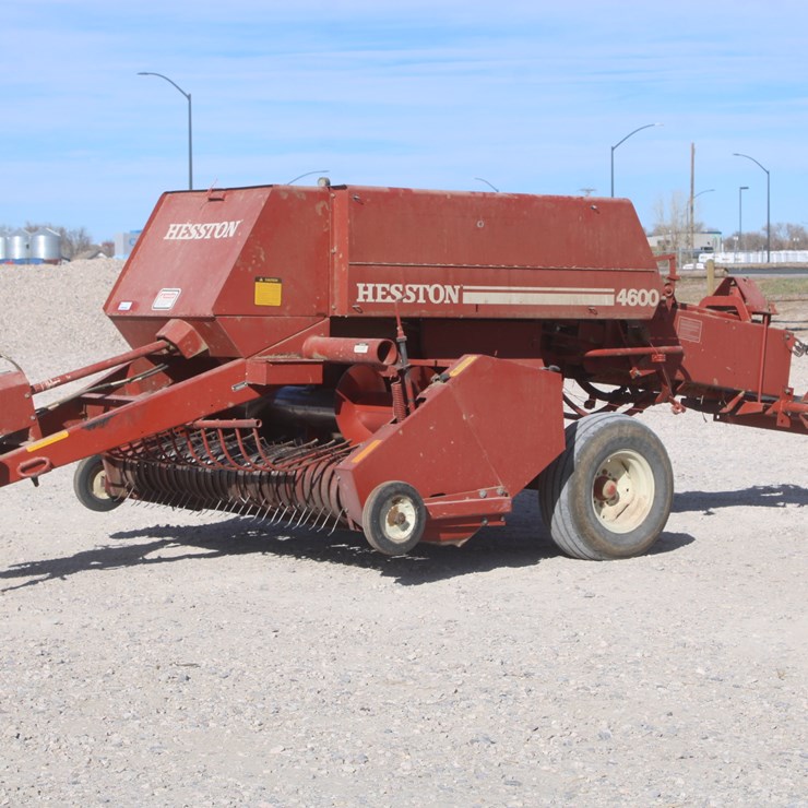 HESSTON 4600