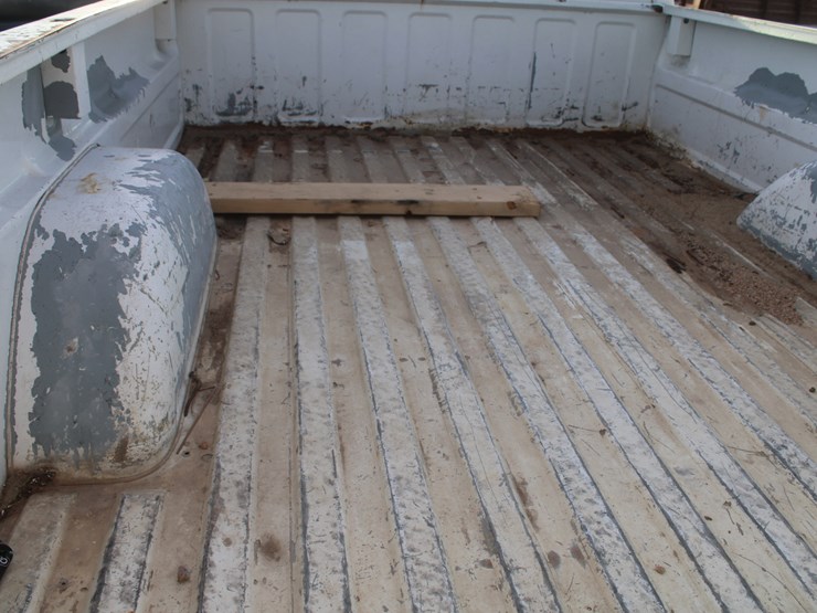 #3038-•-1992-gmc-seirra-single-cab-pickup-image-65