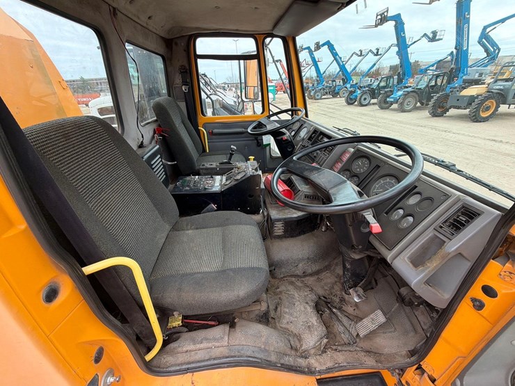 johnston-605-image-9