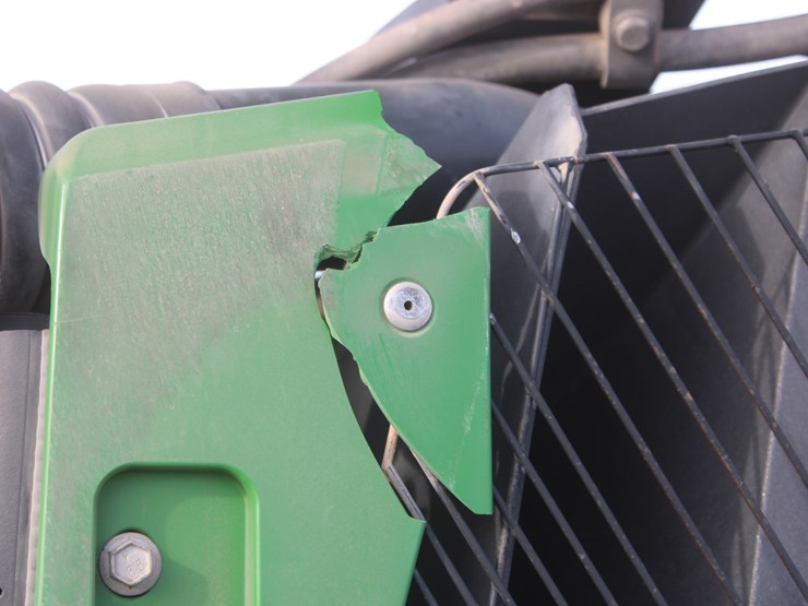 2009-john-deere-8330-image-68