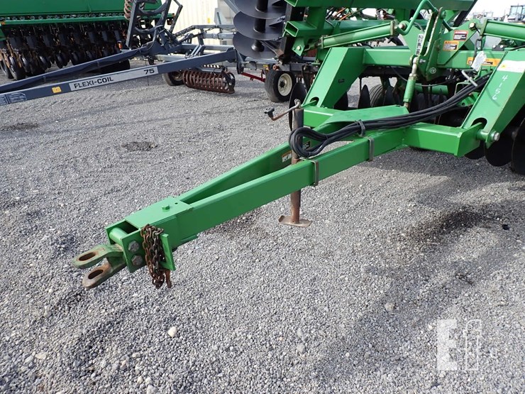 john-deere-630-image-3