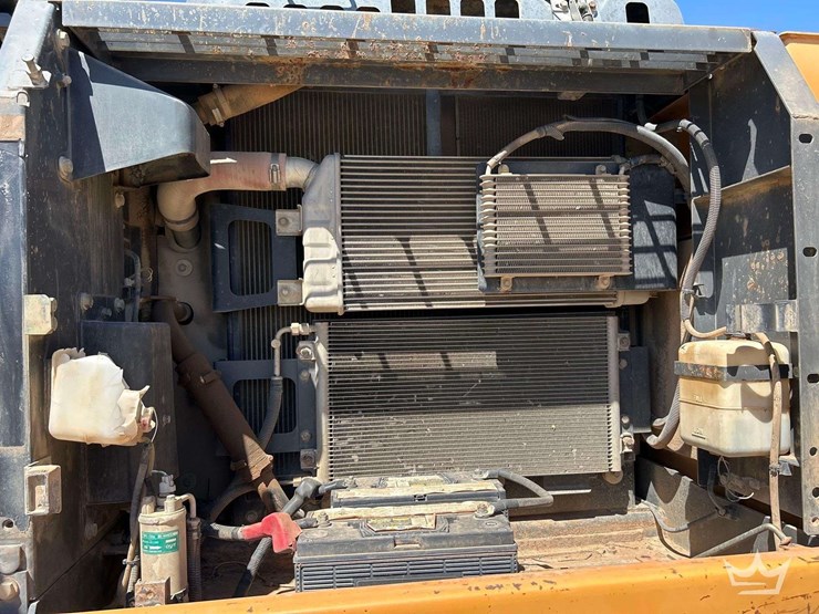 2008-case-cx240b-image-11