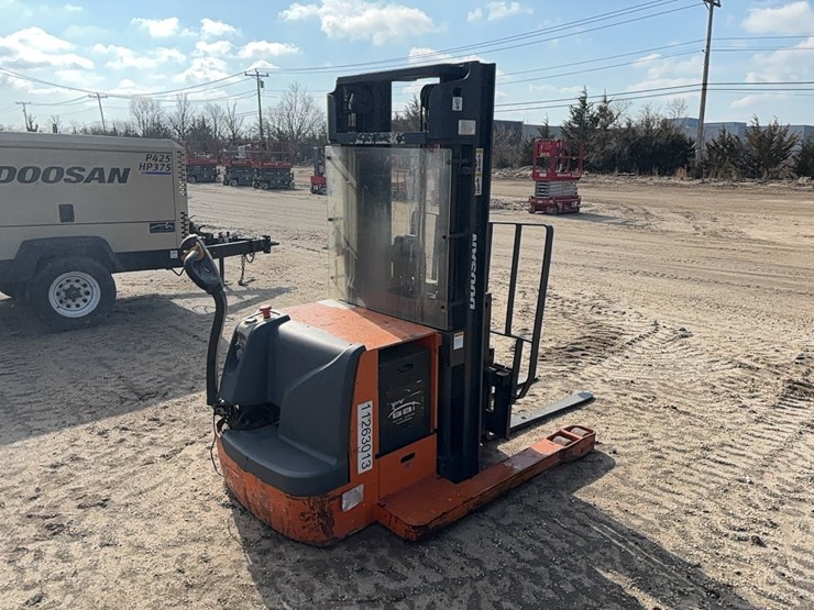 2017-sullair-185dpq-image-3