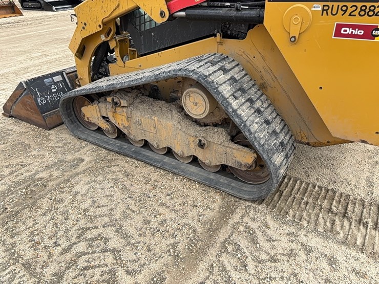 2019-caterpillar-279d-image-5