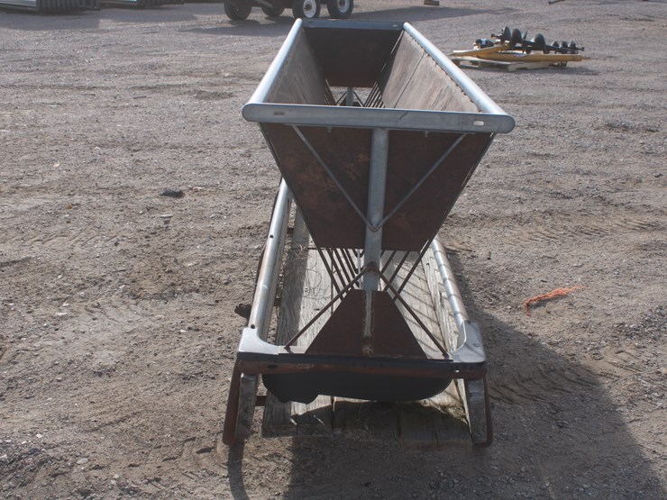 #2073-•-behlen-country-sheep-and-goat-hay-and-grain-feeder-image-5