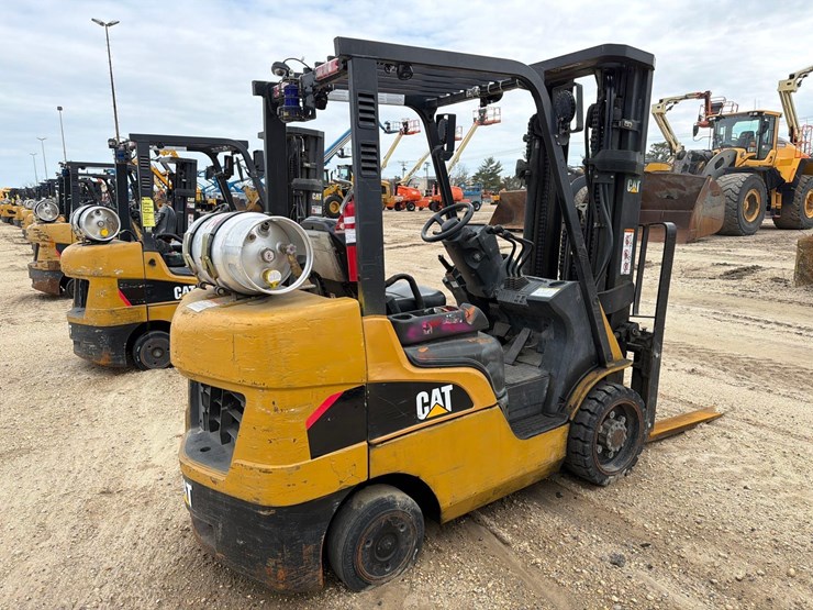 2021-caterpillar-2c6000-image-7