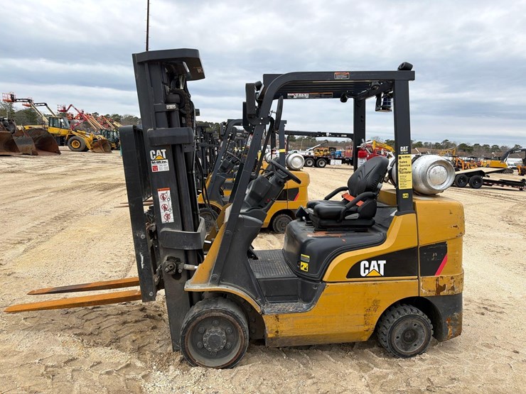 2021-caterpillar-2c6000-image-1