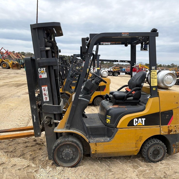 2021 CATERPILLAR 2C6000