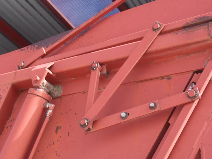 700-richardton-700-image-13