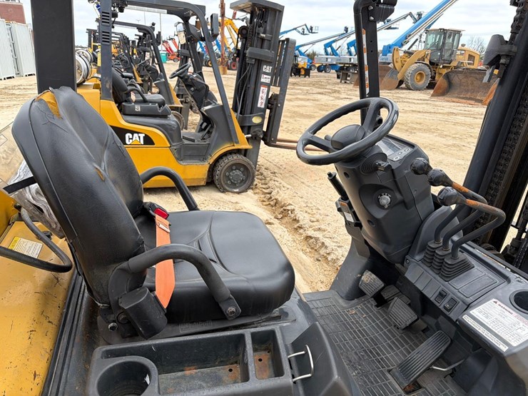 2021-caterpillar-2c6000-image-9