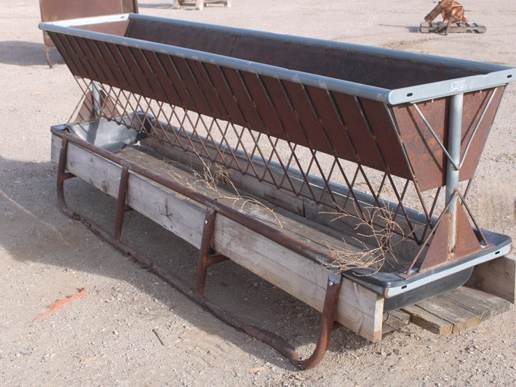 #2073-•-behlen-country-sheep-and-goat-hay-and-grain-feeder-image-3