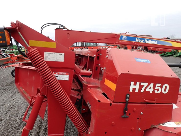 new-holland-h7450-image-9