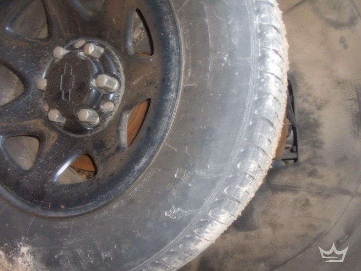 2017-chevrolet-tahoe-image-11