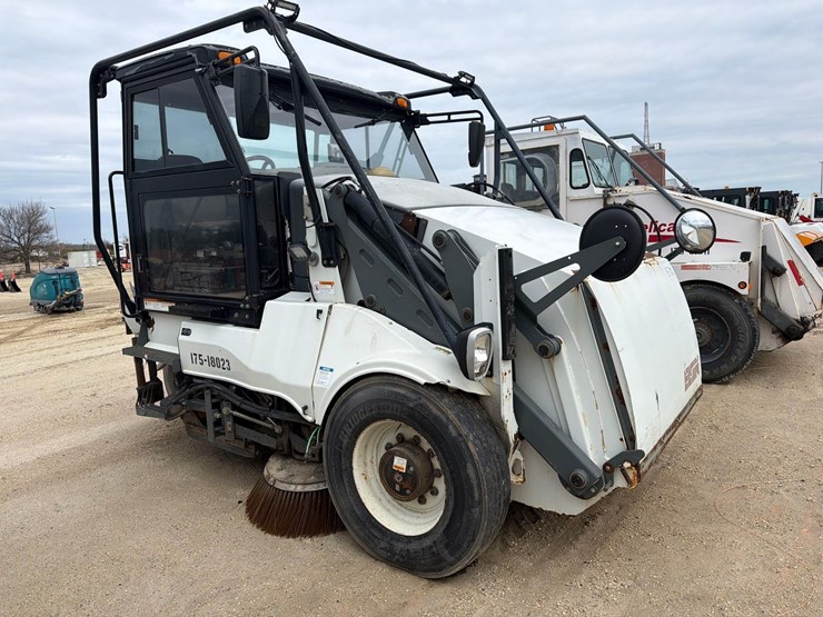 elgin-pelican-s-image-2