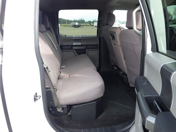 2016-ford-f150-image-19