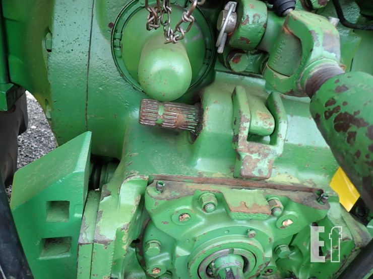 john-deere-4020-image-13