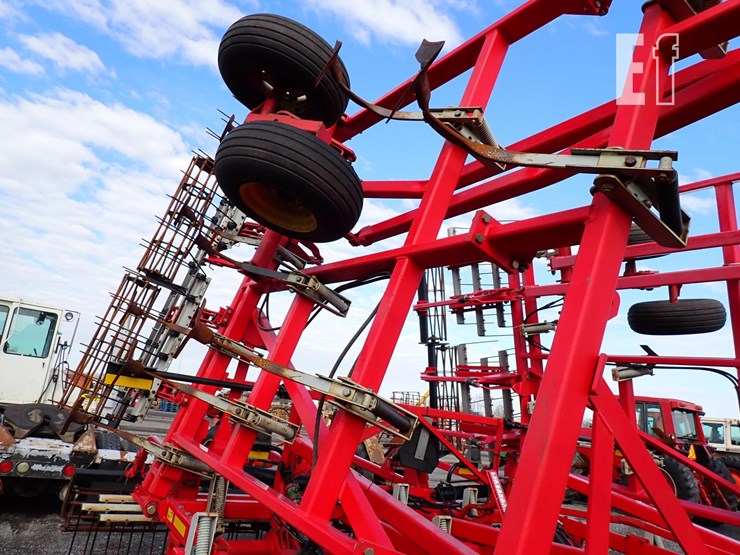 wil-rich-quad-x-2-image-8