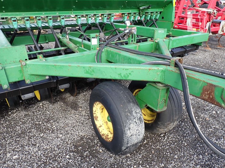 john-deere-750-image-4