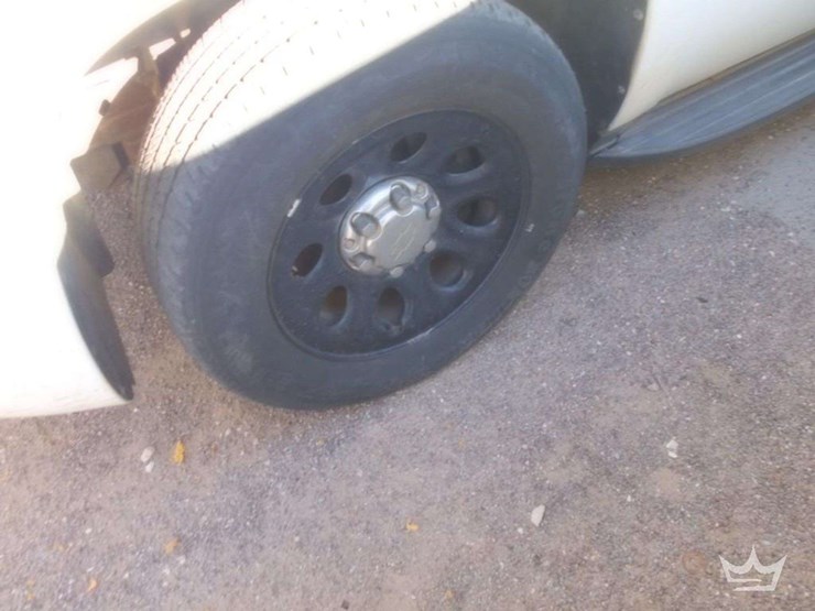 2014-chevrolet-tahoe-image-9