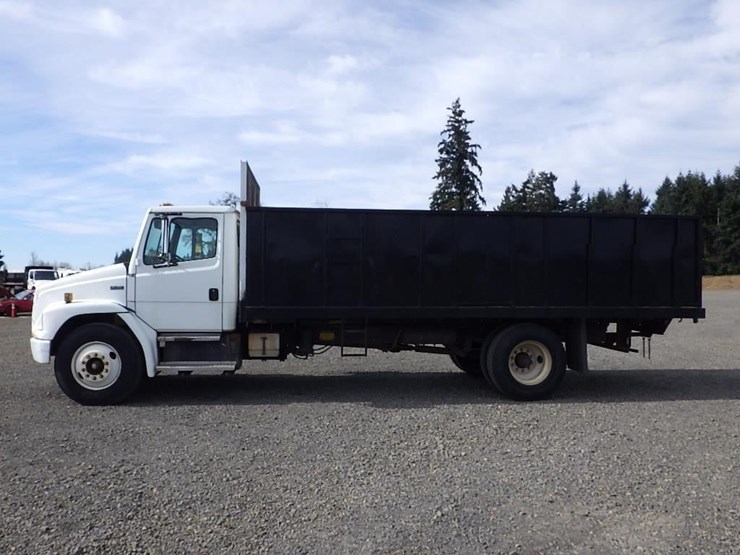 1996-freightliner-fl70-image-8