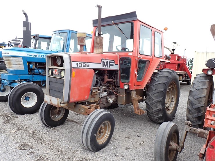 massey-ferguson-1085-image-1