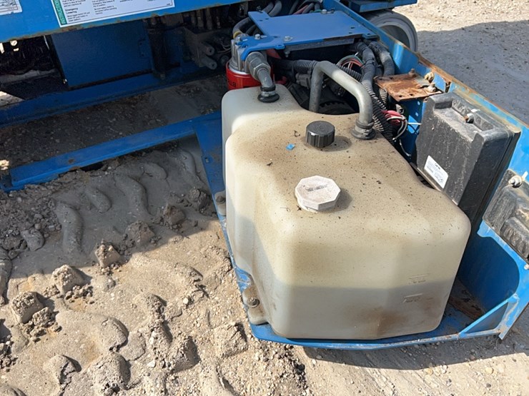 genie-gs1930-image-9