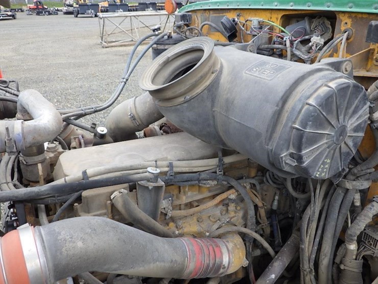 2007-peterbilt-357-image-35