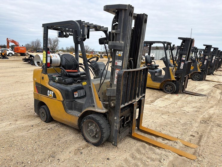 2021-caterpillar-2c6000-image-4