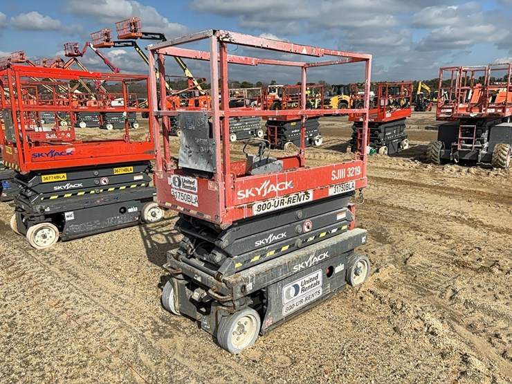 2016-skyjack-sjiii3219-image-1