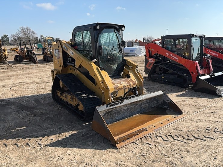 2020-caterpillar-279d3-image-2